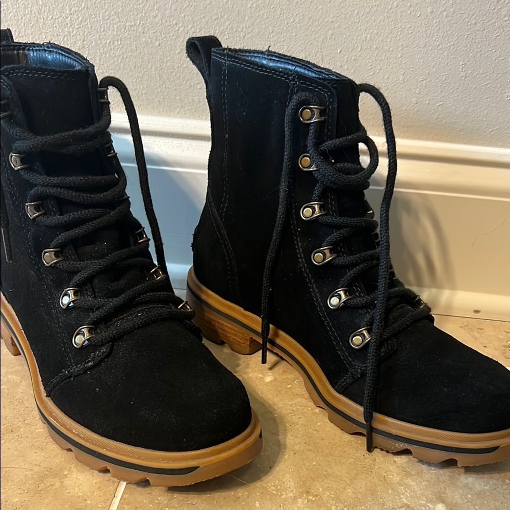 Black Sorel Lace-Up Boots with Textured Fabric